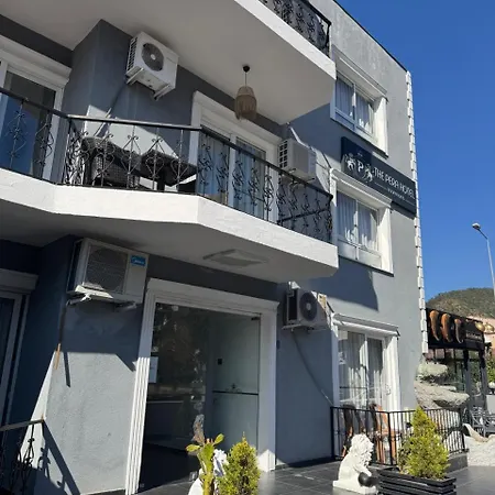 Hotel The Pera